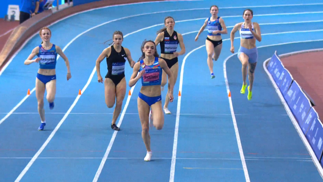 Полина Ткалич и все остальные. Спортсменка из Барнаула выиграла чемпионат России в беге на 400 метров