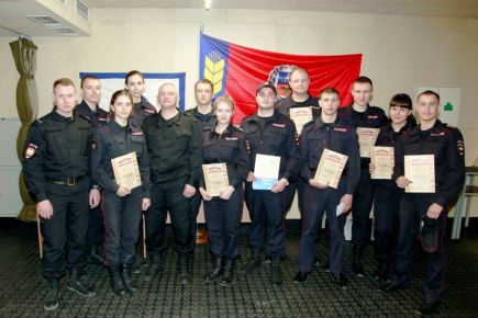 В БЮИ МВД России прошёл чемпионат Алтайского края по стрельбе из боевого оружия.