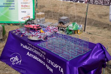В Павловском районе прошли ежегодные краевые соревнования по ловле донной удочкой. 