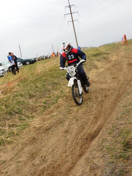 Автомототуристы провели в Завьяловском районе первенство Алтайского края «Кубок Победы» (фото).