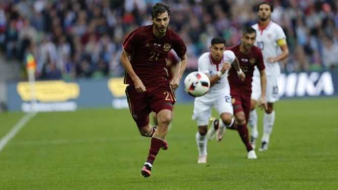 Воспитанник алтайского футбола Александр Ерохин вызван в сборную России на Кубок конфедераций.