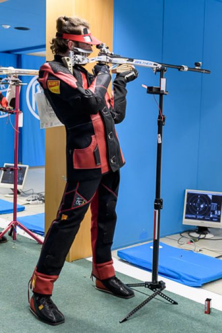 Сергей Каменский завоевал вторую медаль на этапе Кубка мира в Мюнхене, повторив в квалификации мировой рекорд.