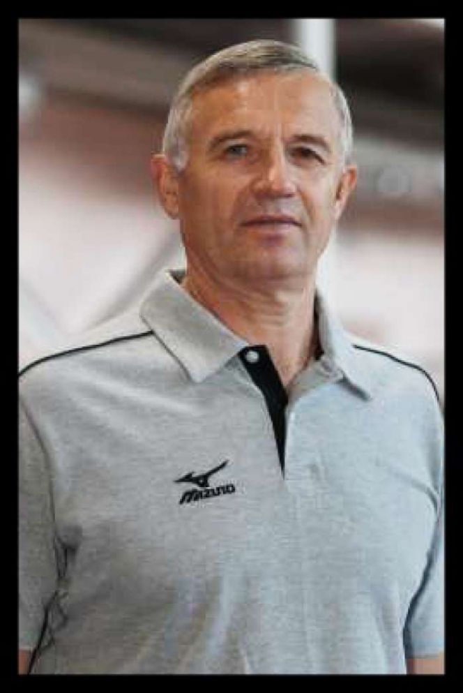 Скоропостижно скончался тренер волейбольной команды "Университет" и СДЮШОР "Заря Алтая" Сергей Марков