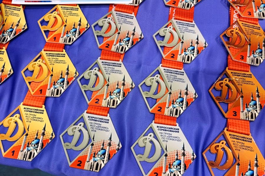 Алтайские спортсмены успешно выступили на всероссийских соревнованиях на призы ФСО «Динамо» и чемпионате России среди ветеранов по тхэквондо ИТФ