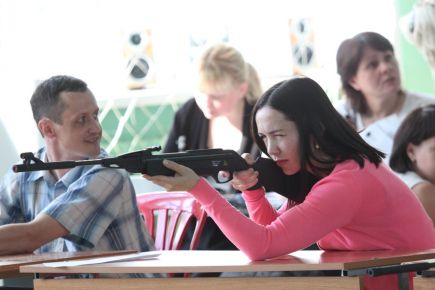 В Барнауле состоялся фестиваль Всероссийского физкультурно-спортивного комплекса "Готов к труду и обороне" среди государственных служащих.  