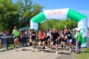 В Барнауле в шестой раз прошёл семейный спортивный праздник «Зелёный марафон».