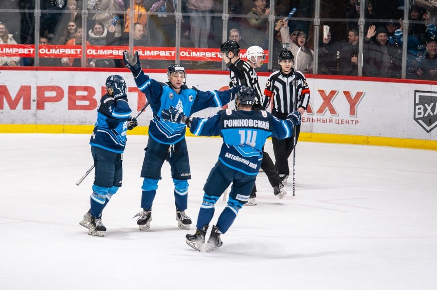 Фото: ХК "Динамо-Алтай"