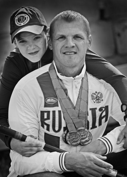 Сухой любит воду