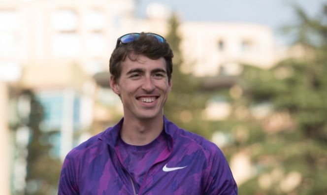 Снова на пьедестале