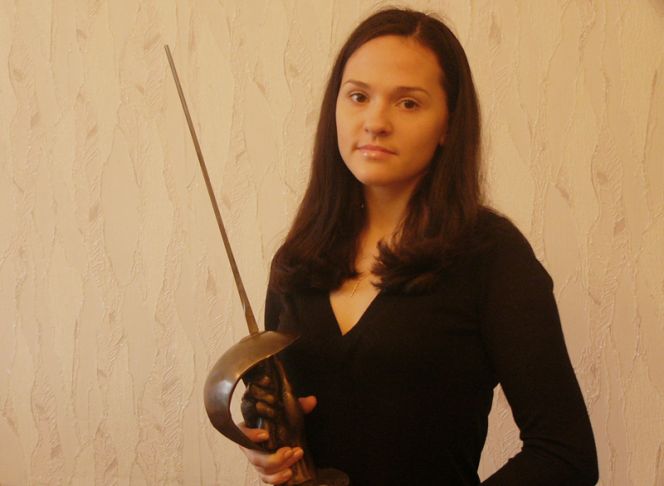 Виктория Ковалёва – серебряный призёр чемпионата России по фехтованию на саблях.