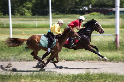 Благовещенка скачет в отрыв