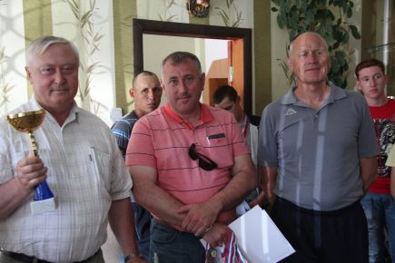 Благовещенка скачет в отрыв