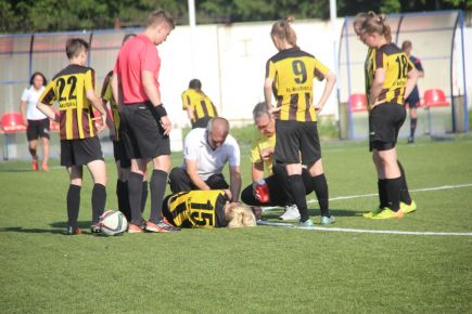 В повторной игре женская команда «Алтай» уступила «Кузбассу» - 0:4 (фото). 