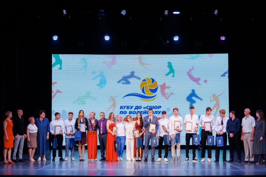 Фото предоставлены СШОР "Заря Алтая"