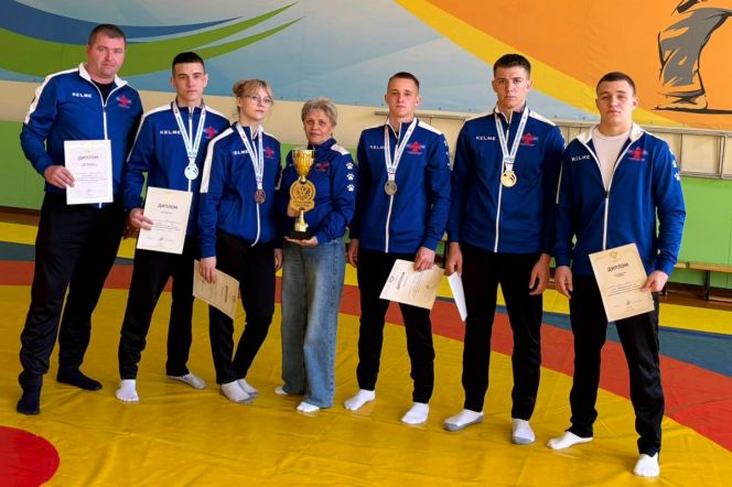 Алтайские спортсмены – серебряные призёры общекомандного зачёта по самбо Всероссийской летней Спартакиады среди обучающихся профессиональных образовательных организаций
