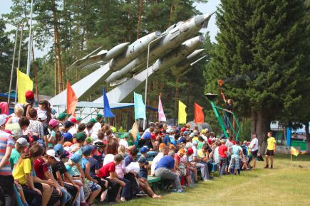 На территории оздоровительного лагеря «Крылатых» 24 июня прошёл XXVIII Всероссийский Олимпийский день.