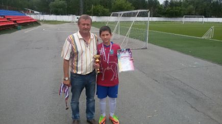 В Барнауле прошёл окружной финал Всероссийских соревнований по мини-футболу "Ближе к звёздам". 