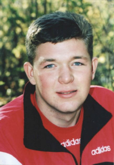 Скоропостижно скончался мастер спорта международного класса по лыжным гонкам Константин Гостяев.  