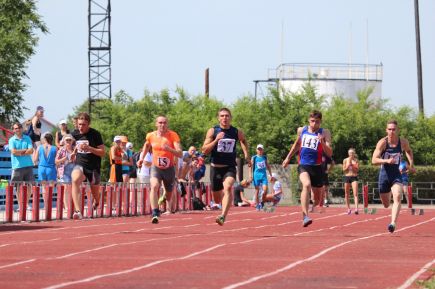 В Поспелихе определились первые победители XXXIX летней олимпиады сельских спортсменов Алтайского края. 
