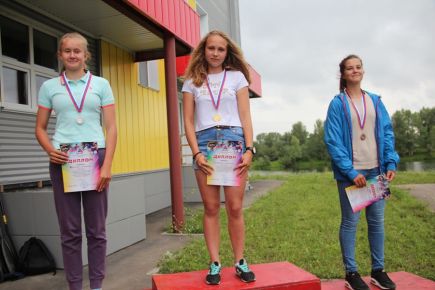 В Барнауле прошло первенство Алтайского края по гребле на байдарках и каноэ.