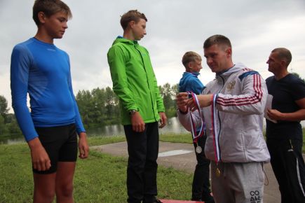 В Барнауле прошло первенство Алтайского края по гребле на байдарках и каноэ.