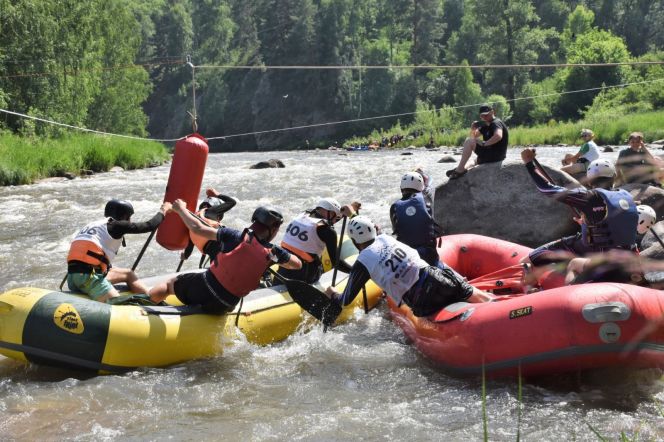Фото: Виктор Белых, Инна Кремкова