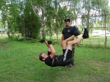 На базе "Озеро Круглое" АлтГУ состоялись соревнования среди людей с ограниченными возможностями здоровья. 