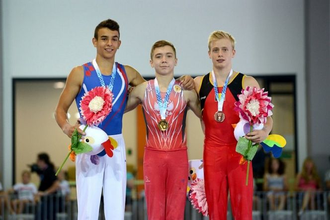 Озолотил Россию