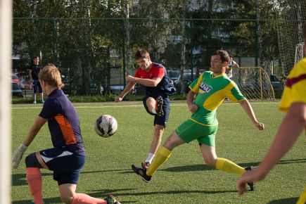 Сборная журналистов в серии послематчевых пенальти оказалась сильнее хоккеистов «Алтая»