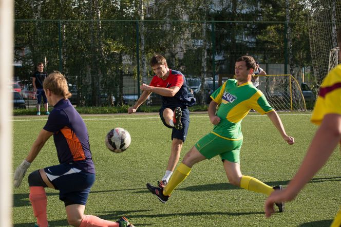 Сборная журналистов в серии послематчевых пенальти оказалась сильнее хоккеистов «Алтая»