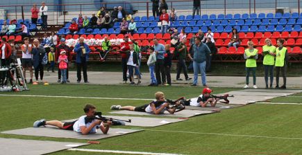 Главный кубок АО «Газпром газораспределение Барнаул» по летнему биатлону выиграли ребрихинцы.