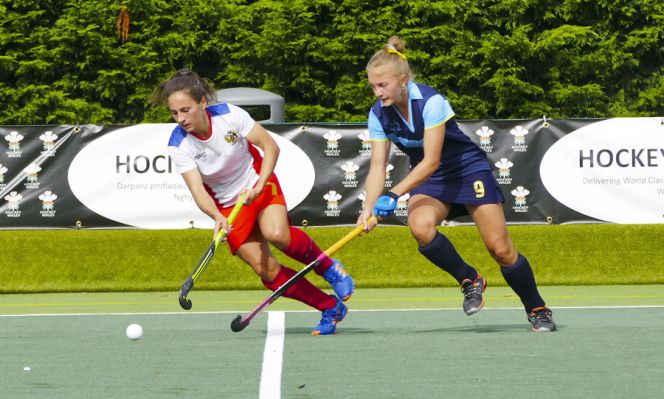 Игроки барнаульского «Коммунальщика» помогли женской сборной России вернуться в элитный дивизион чемпионата Европы.