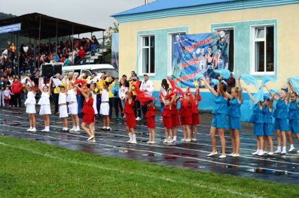В райцентре Солонешном состоялся первый розыгрыш «Летнего кубка» на призы депутатов АКЗС Андрея Осипова и Сергея Лямина.