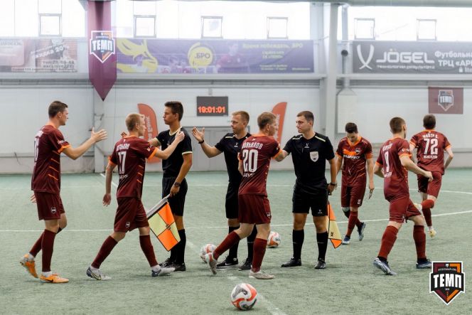 15 августа. Барнаул. С/к «Темп». 3-я лига. Чемпионат СФО и ДФО.  «Темп» - «Енисей-М» (Красноярск)