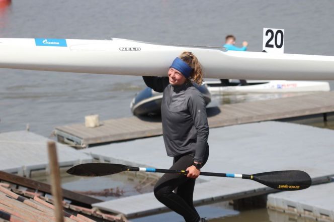 Выпускница интерната, а ныне студентка АУОР Анастасия Кравченко уже входит в состав сборной России и завоевывает медали на международных стартах. Фото: Вадим Вязанцев