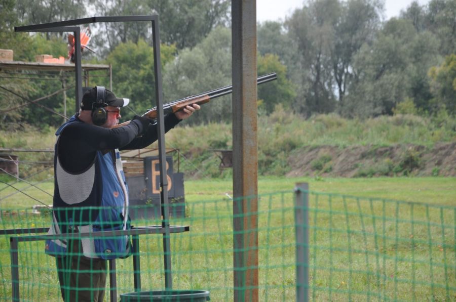 Фото: стрелковый клуб "Магнум"