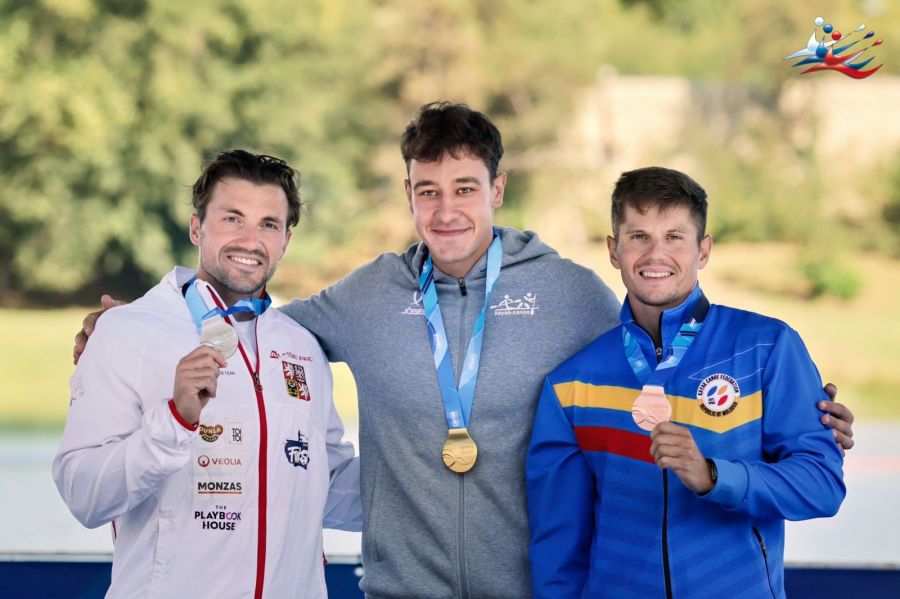 Захар Петров - чемпион мира! Фото: Федерация каноэ России