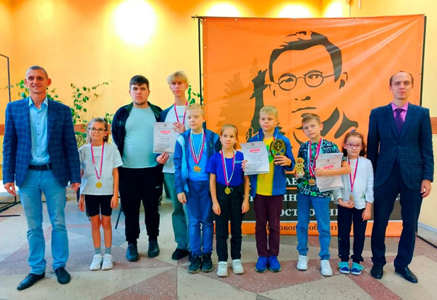 В Камне-на-Оби провели юбилейный Х «Мемориал Константина Костромина»