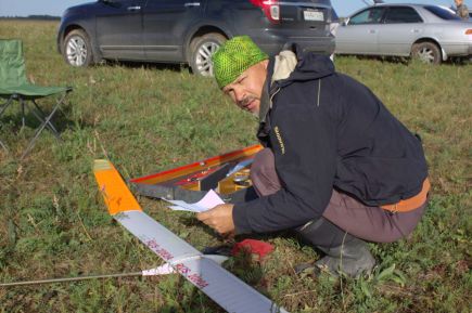 В Зональном районе провели чемпионат Алтайского края в классе свободнолетающих моделей.