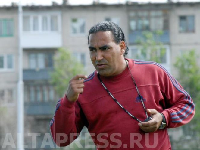 После тяжёлой болезни ушёл из жизни детский футбольный тренер Кристоф Ламри