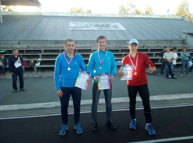 В Барнауле состоялись чемпионат и первенство Алтайского края про полиатлону (летнее троеборье).   