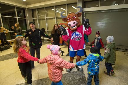 В сентябре домашние матчи «Алтая» посетили более 8 000 болельщиков.