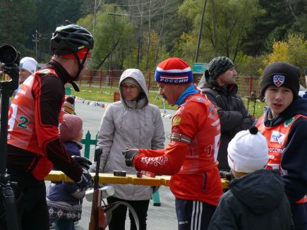 В Барнауле прошли соревнования "Эстафета поколений". 