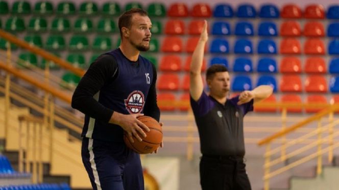 Фото: БК "Барнаул" / Роман Лагутин стал самым результативным игроком встречи