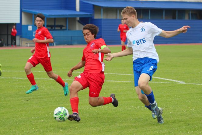 27 сентября. Барнаул. Стадион СШОР Алексея Смертина. ЮФЛ Сибирь. «Алтай» - «Динамо-Алтайский край»