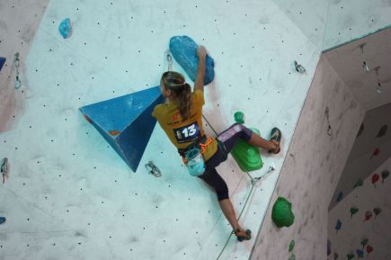 Мария Пляскина - призёр открытого чемпионата Новосибирска в дисциплине "трудность".