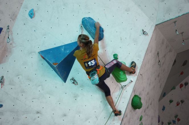 Мария Пляскина - призёр открытого чемпионата Новосибирска в дисциплине "трудность".