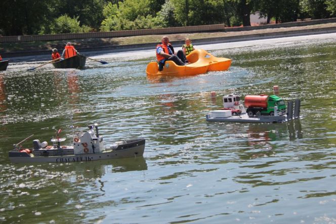 27-28 сентября. Барнаул. Парк "Изумрудный". Чемпионат и межрегиональные соревнования СФО и УФО в классах копийных моделей  