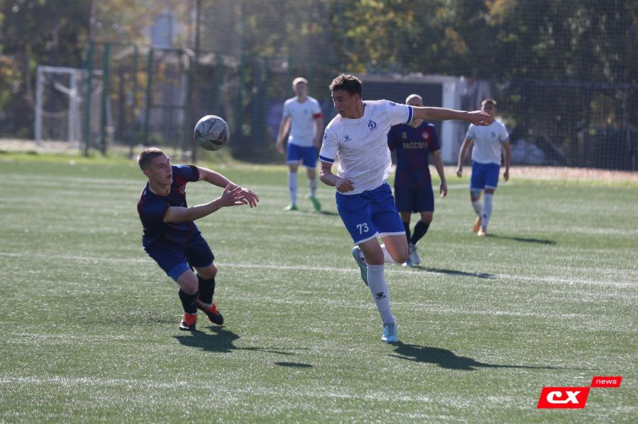 Фрагменты матча «Динамо-Барнаул-М» - «Рассвет» (Красноярск). Фото: Владимир Мартынов/CX News