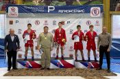 15 медалей на счету алтайских борцов по итогам юношеского турнира памяти Юрия Васильева